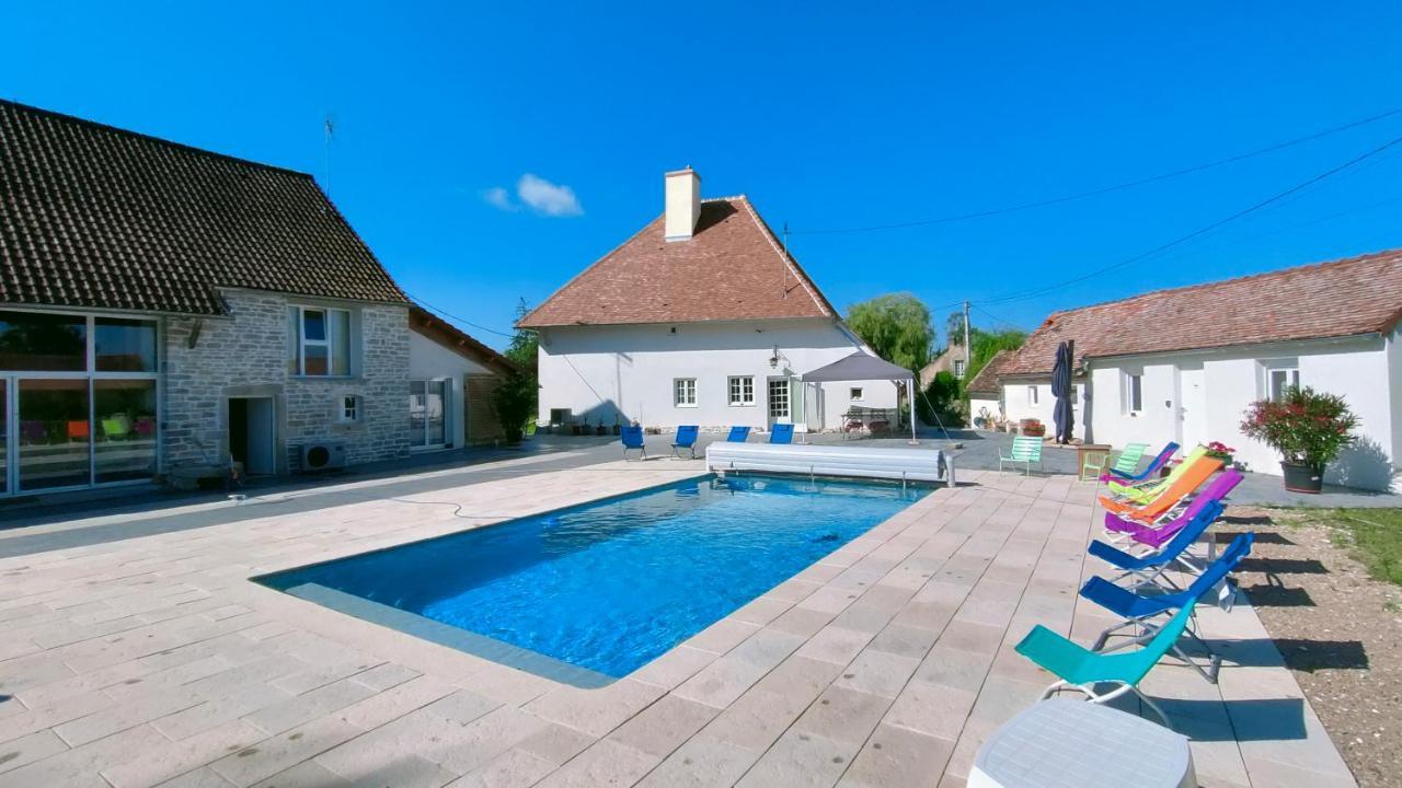 Domaine Ravy-Lilas Saint-Symphorien-sur-Saone Exteriör bild