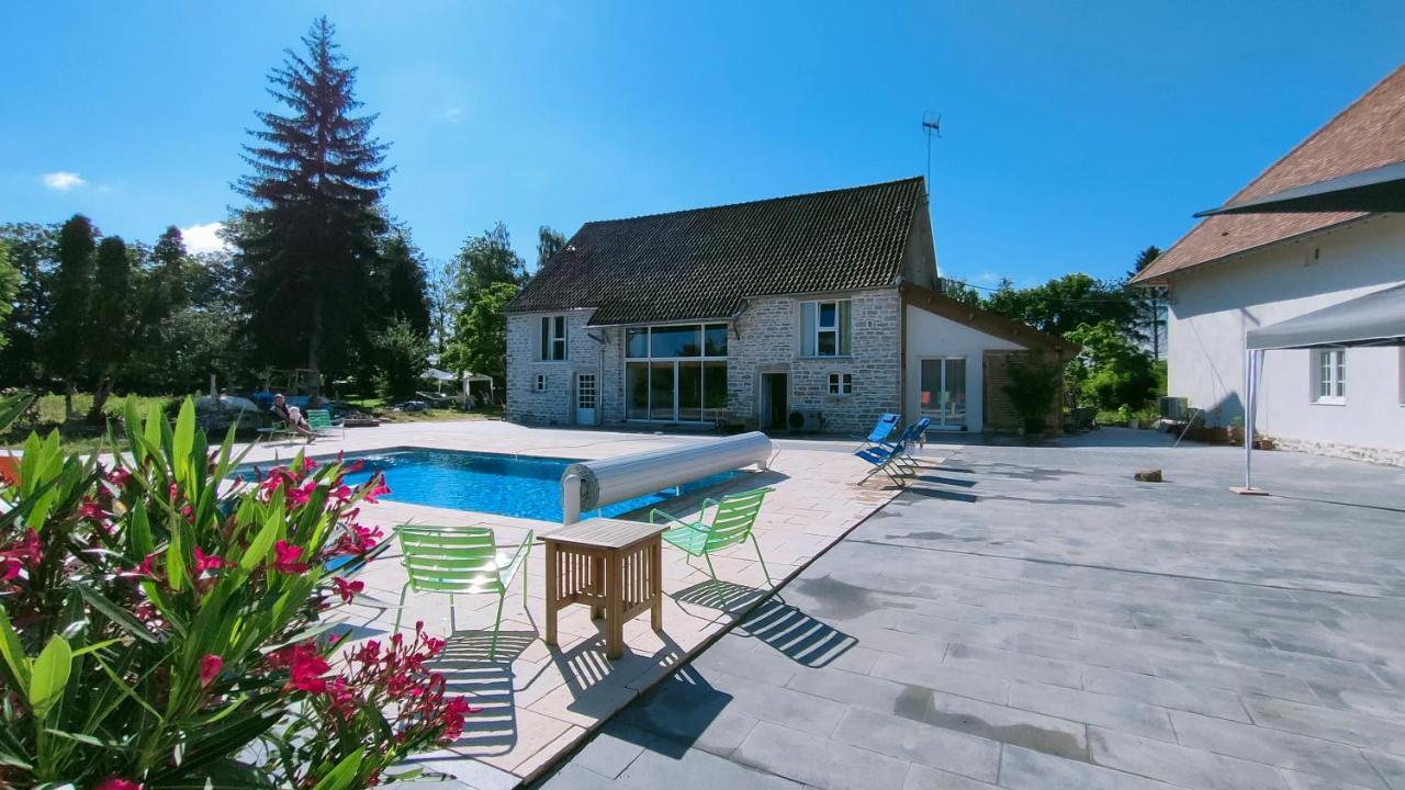 Domaine Ravy-Lilas Saint-Symphorien-sur-Saone Exteriör bild